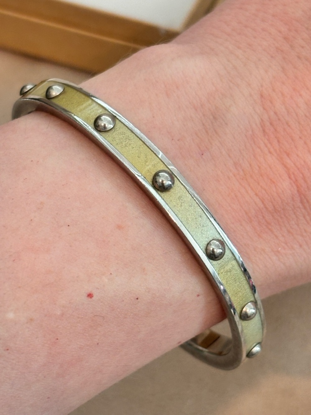 COACH Vintage Nail Head Multi Rivets Gold Tone Bangle Bracelet - Picture 8 of 11